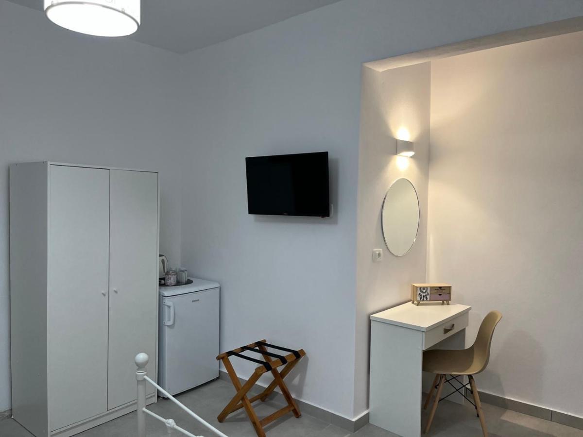 Firaxenia Rooms Eksteriør billede